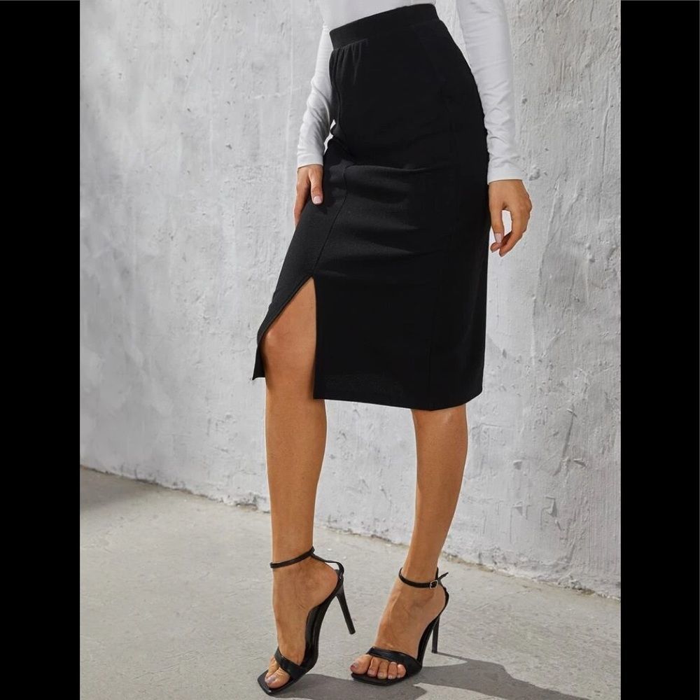 Black High-Waist Pencil Skirt with Front Slit